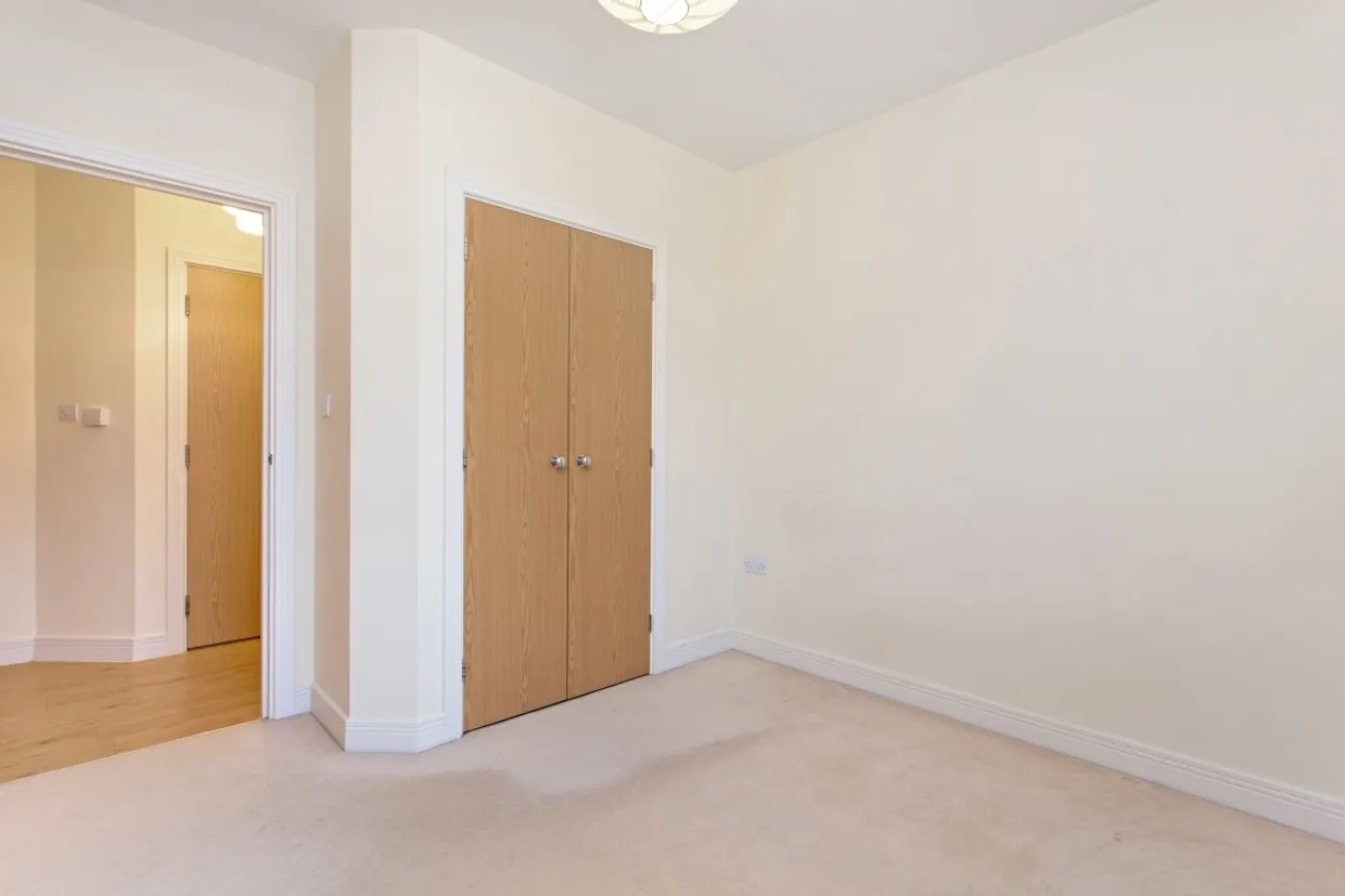Broomcroft Court Chiswick W4 photo 9