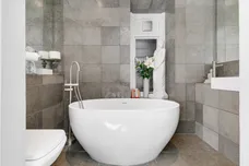 Bedford Avenue London WC1B photo 6