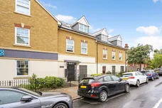Bushy Park Road Teddington TW11 photo 9