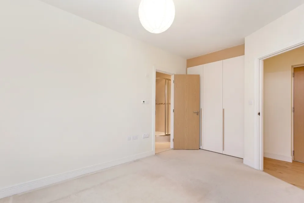 Broomcroft Court Chiswick W4 photo 11