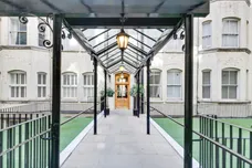 Bedford Avenue London WC1B photo 14