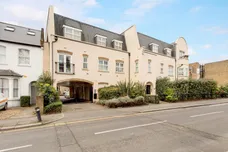 Broomcroft Court Chiswick W4 photo 17