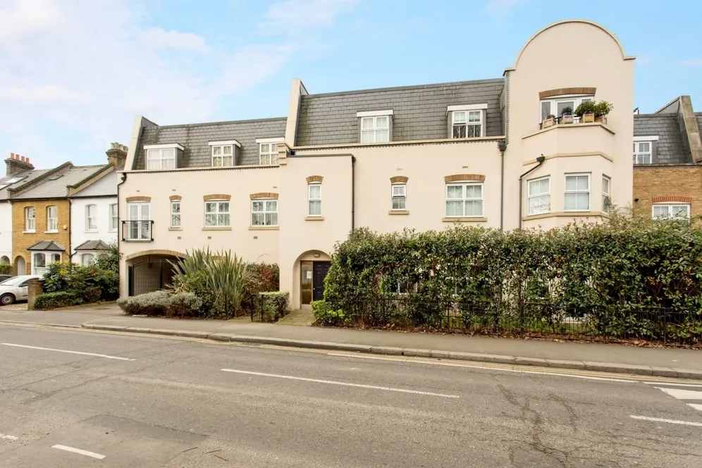 Broomcroft Court Chiswick W4 photo 19