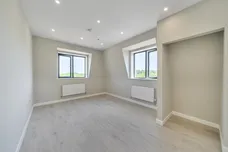 Stirling Way, Borehamwood, WD6 photo 3