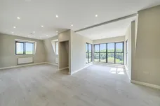 Stirling Way, Borehamwood, WD6 photo 6