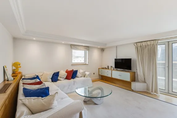 105 Park Road London NW8