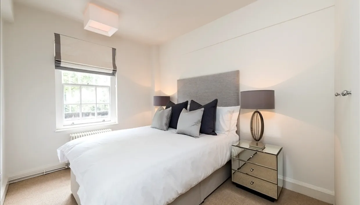 Pelham Court, Fulham Road, London SW3 photo 1