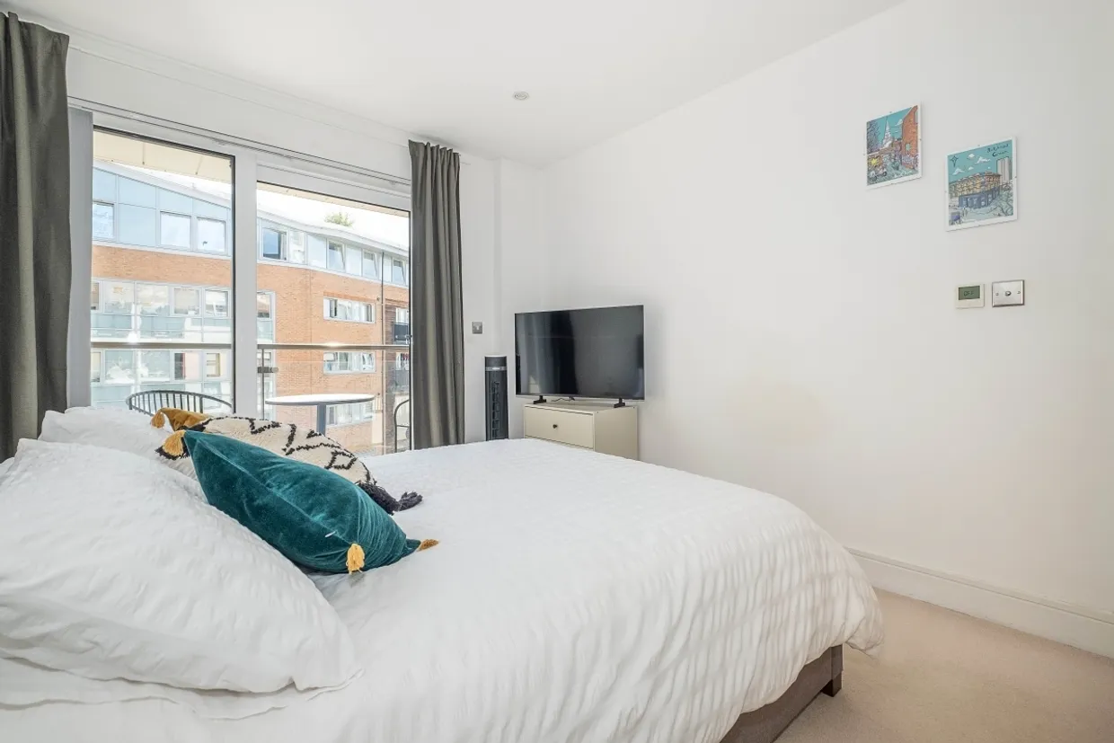 5 Skerne Road Kingston upon Thames KT2 photo 1