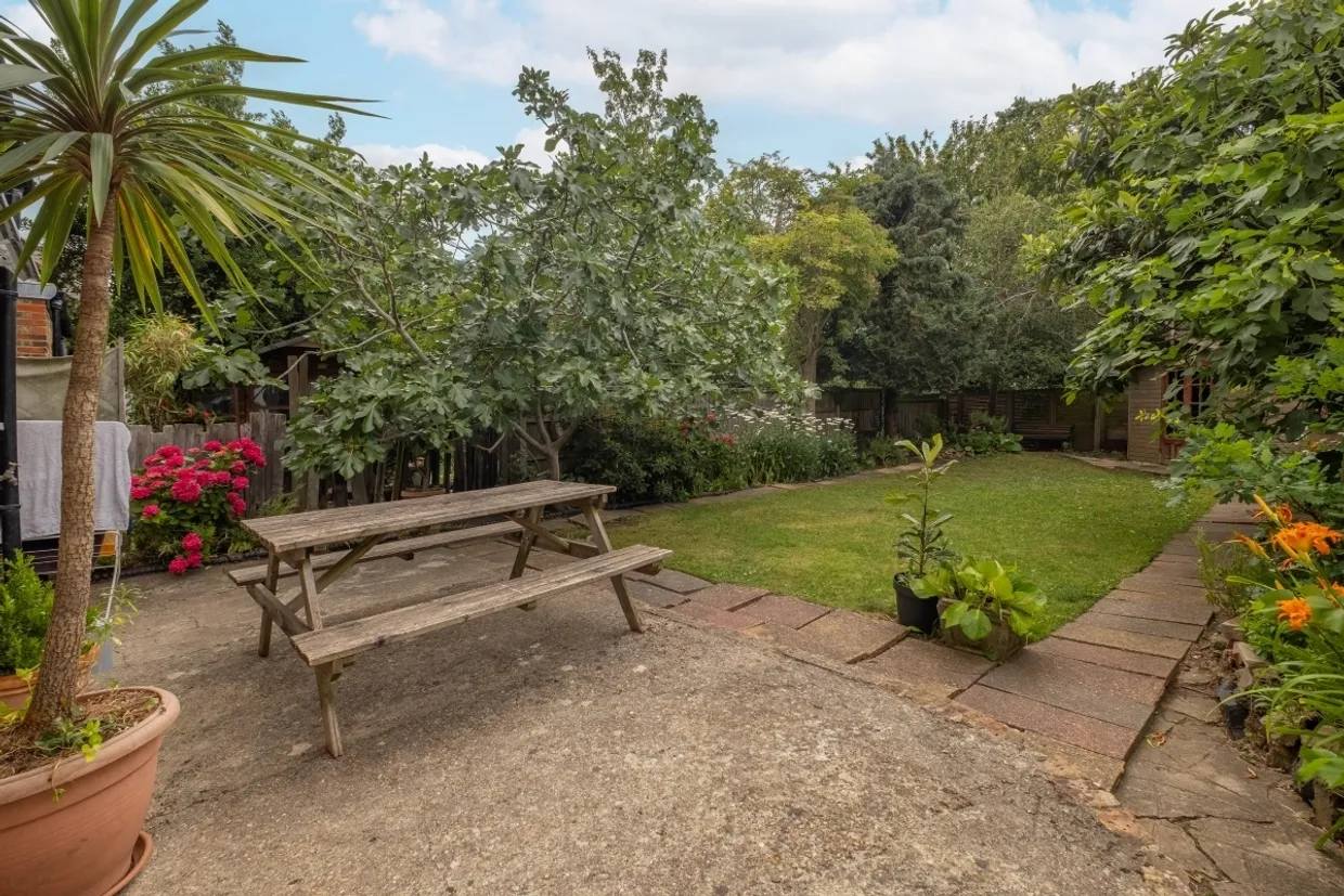 Fairmile Avenue London SW16 photo 5