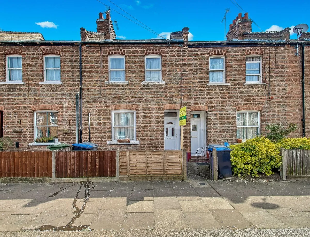 Aylesbury Street, London, NW10