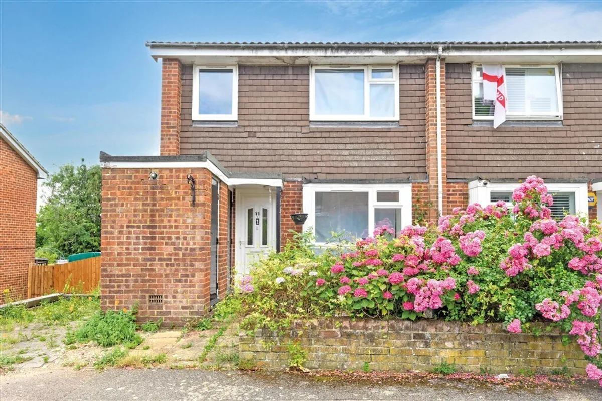 Broadoaks, EPPING