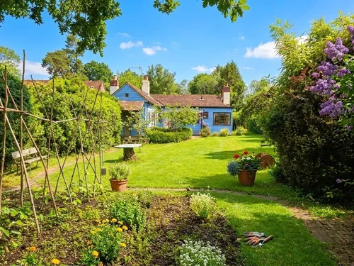 Bunce Common Road, Leigh, Reigatephoto