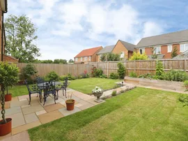 Willow Drive, Harrogate thumb 3