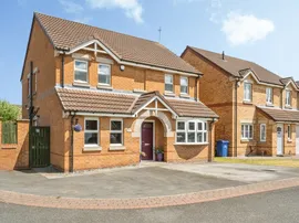 Holmshaw Close, Edenthorpe, Doncaster photo