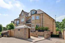 Crescent Road, Enfield