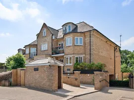 Crescent Road, Enfield photo