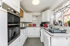 Broadcroft Chase, Tingley, Wakefield