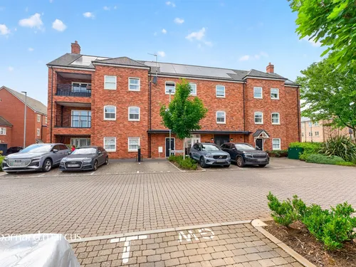 Tulett Avenue, Londonphoto