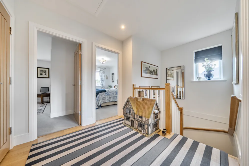 Orchid Way, Pease Pottage, RH11 photo 4