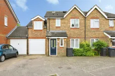 Turnors, Harlow
