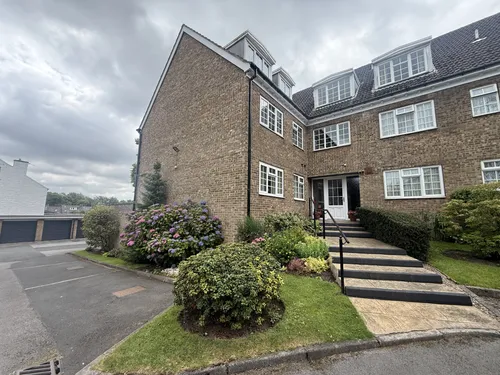 Croft House Lane, HUDDERSFIELDphoto