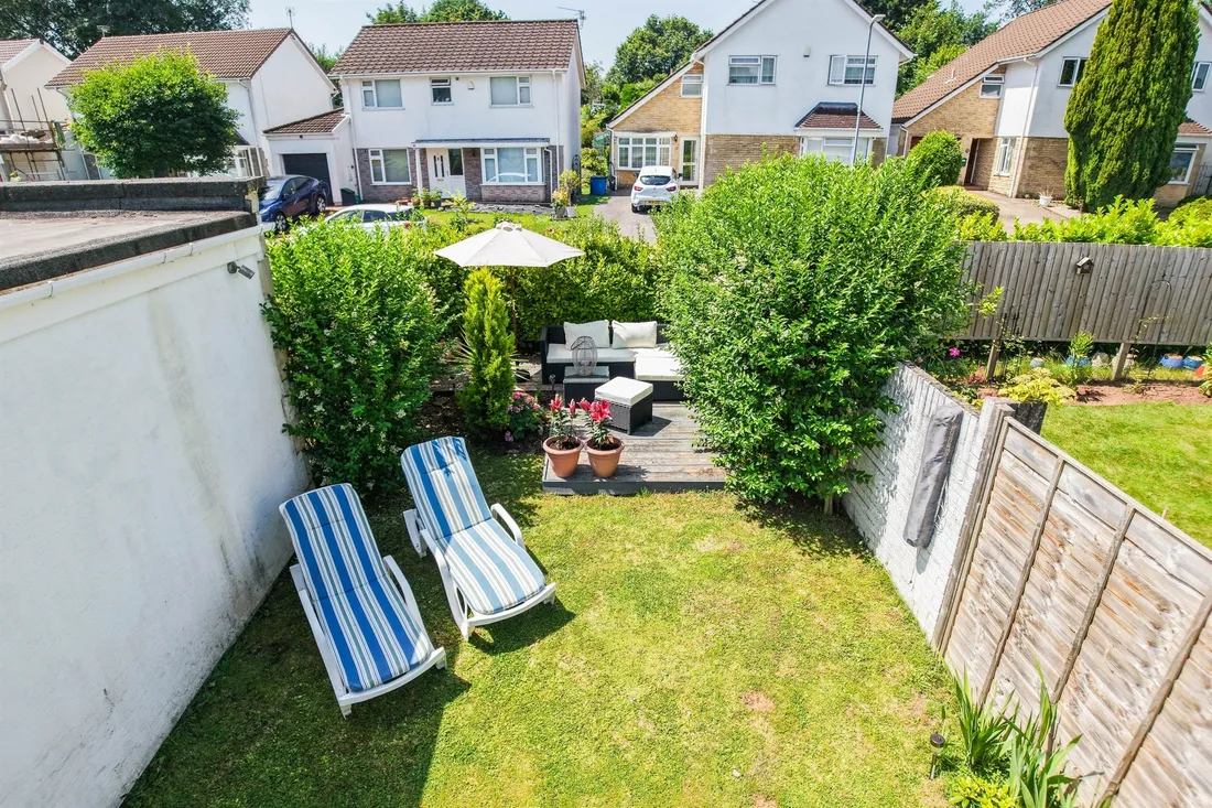 Property photo 28