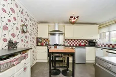 Fiddington Clays, Market Lavington, Devizes