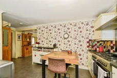 Fiddington Clays, Market Lavington, Devizes
