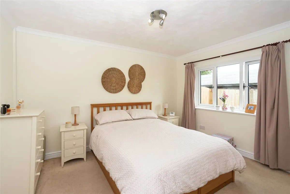 Gaerwen, Isle of Anglesey, LL60