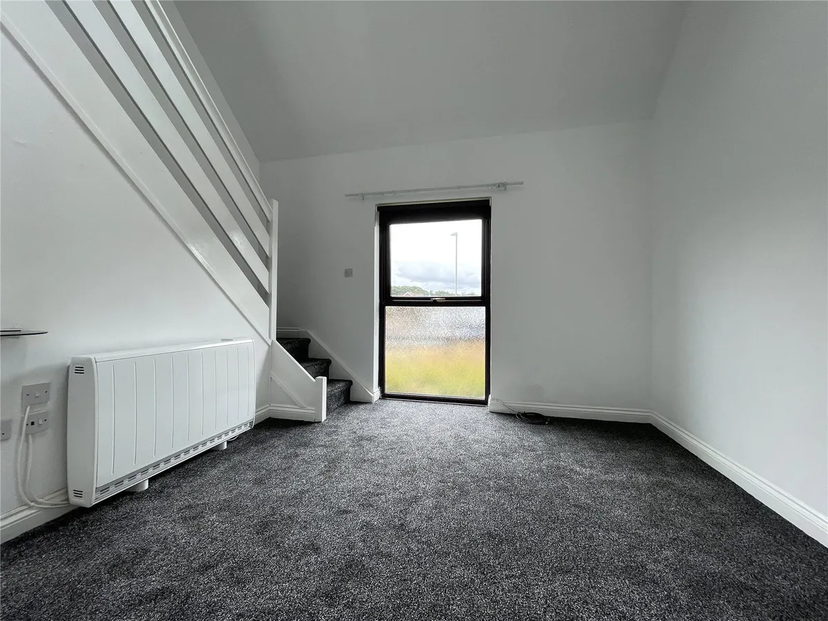 Ainon Close, Bangor, Gwynedd, LL57