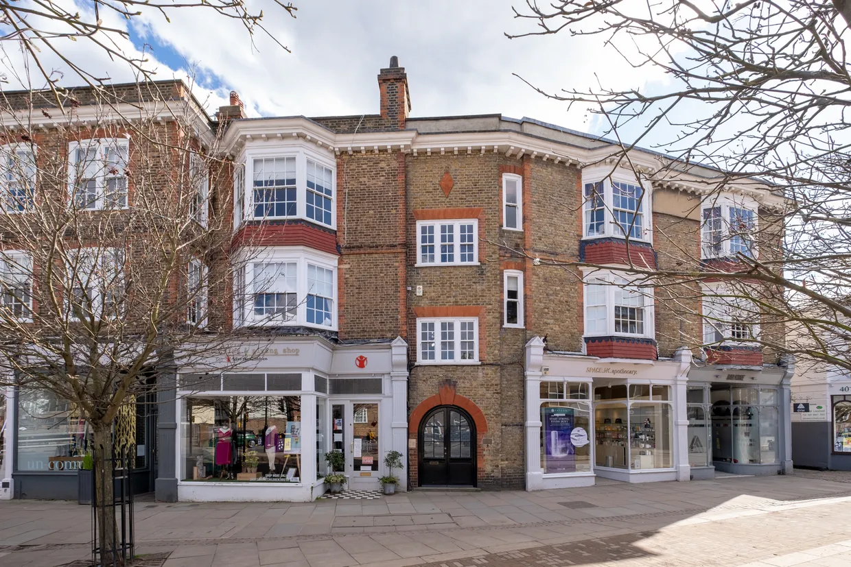 High Street Wimbledon, London, SW19 photo 5