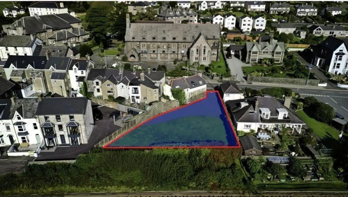 High Street, Criccieth, Gwynedd, LL52