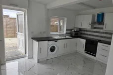 Searston Avenue, Holmewood, CHESTERFIELD
