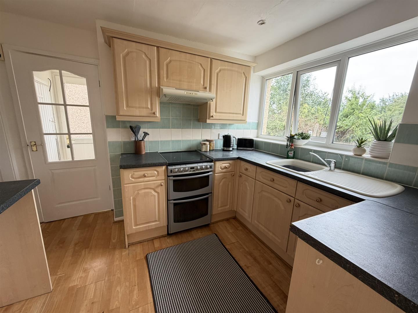 Tennyson Road, Daventry Image 5