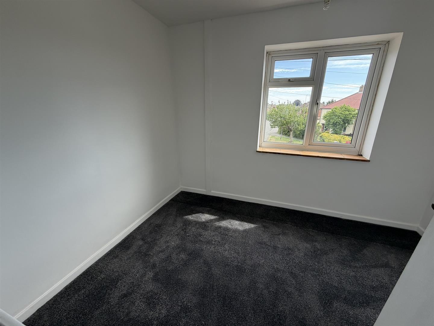 Tennyson Road, Daventry Image 14