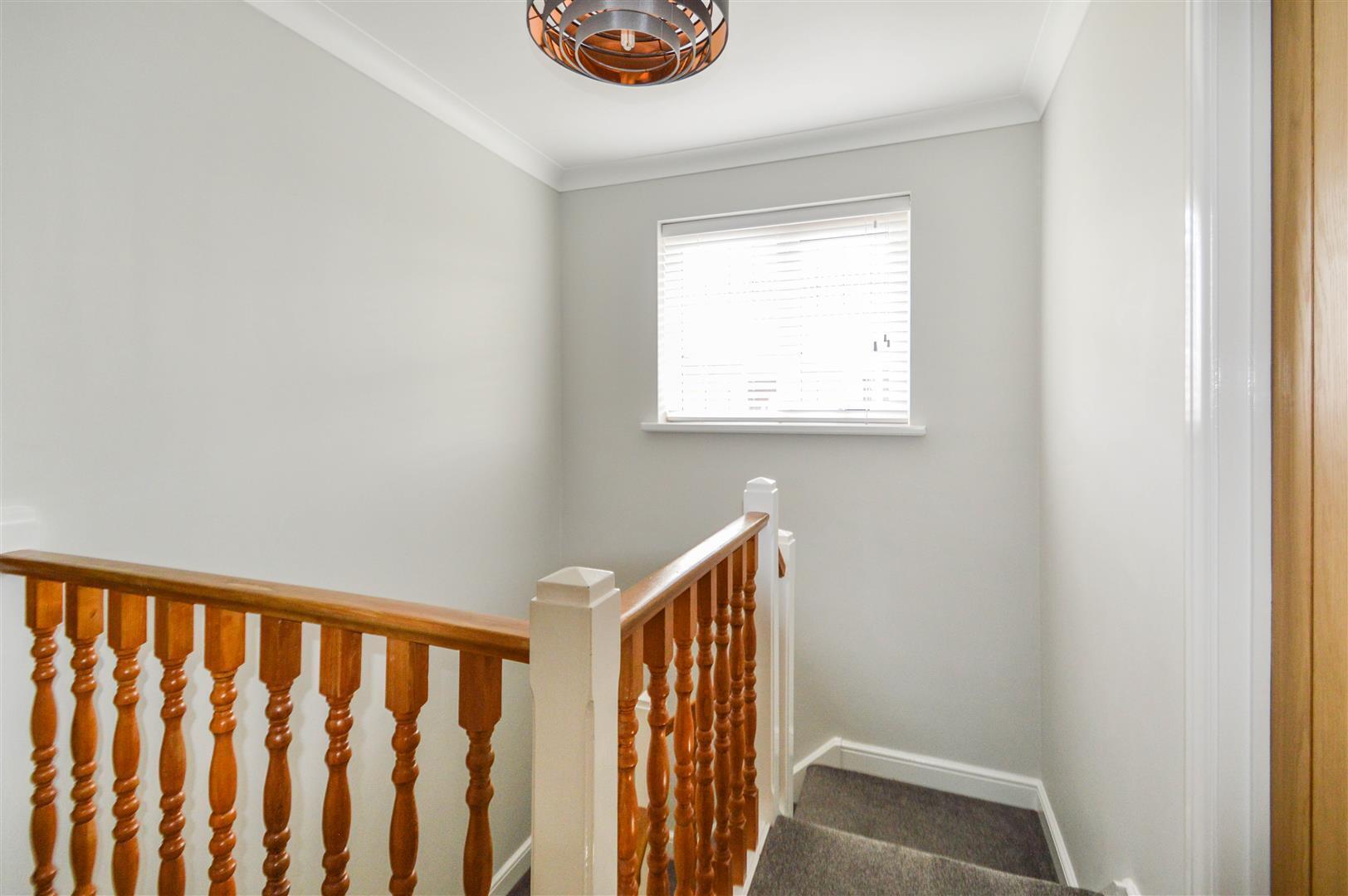 Murray Crescent, Cottingham Image 10