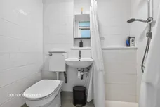 Laxley Close, London