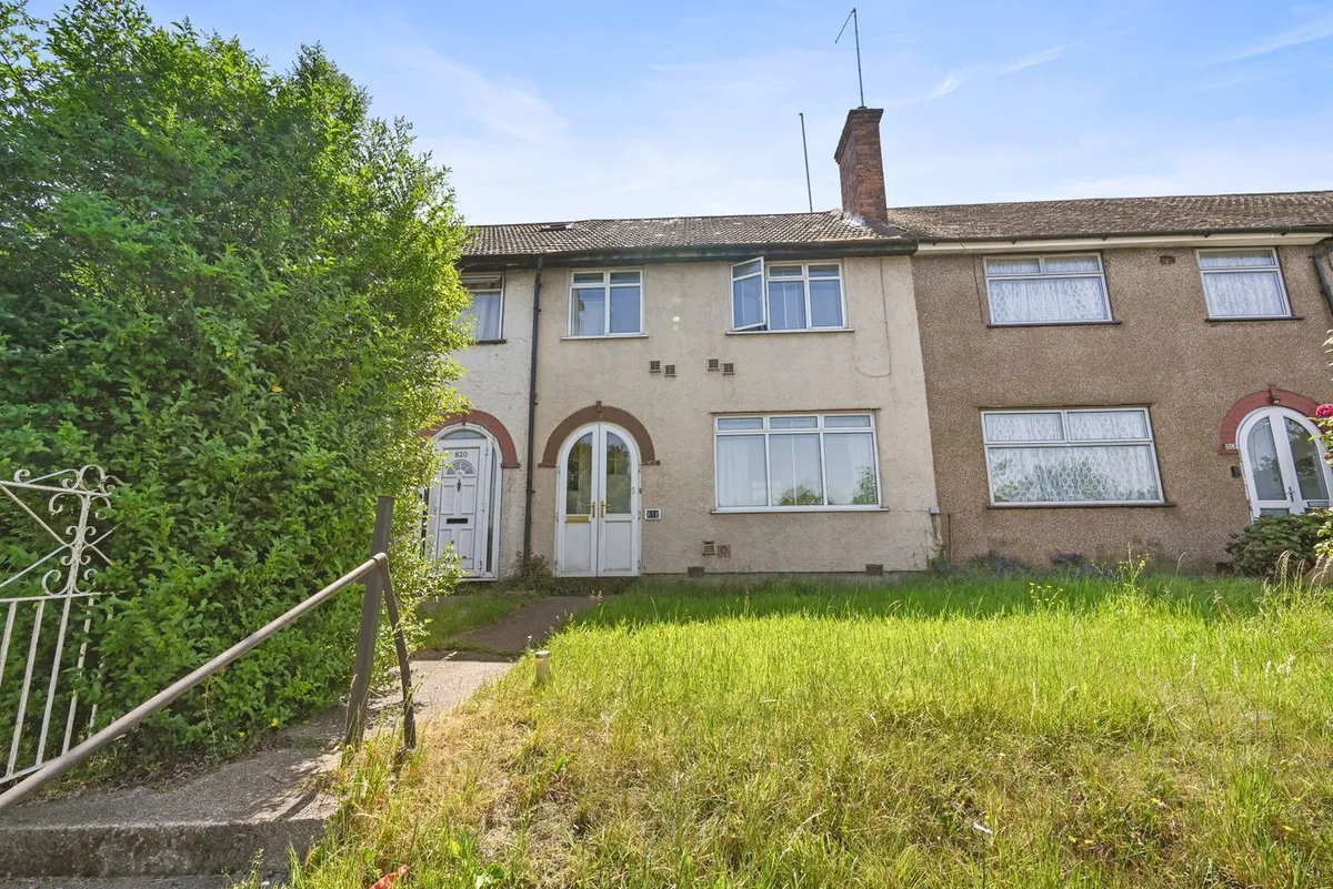 North Circular Road, London, NW2