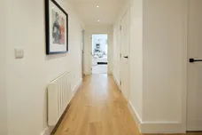 Russell Mews, Brighton