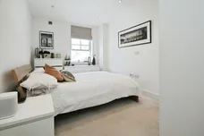 Russell Mews, Brighton