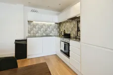 Russell Mews, Brighton