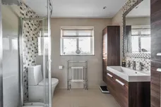 Ridgelands, Leatherhead, KT22 photo 9