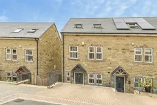 Laund Croft, Huddersfield