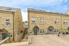 Laund Croft, Huddersfield