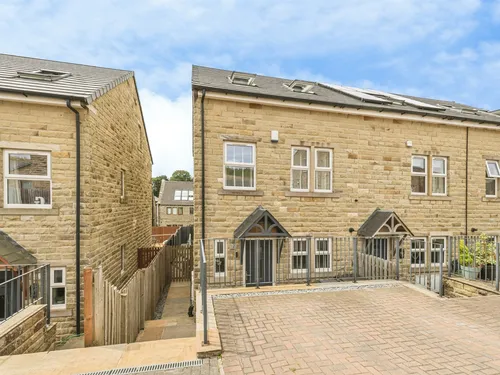 Laund Croft, Huddersfieldphoto