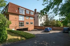 Harvey Road, Guildford, GU1 photo 12