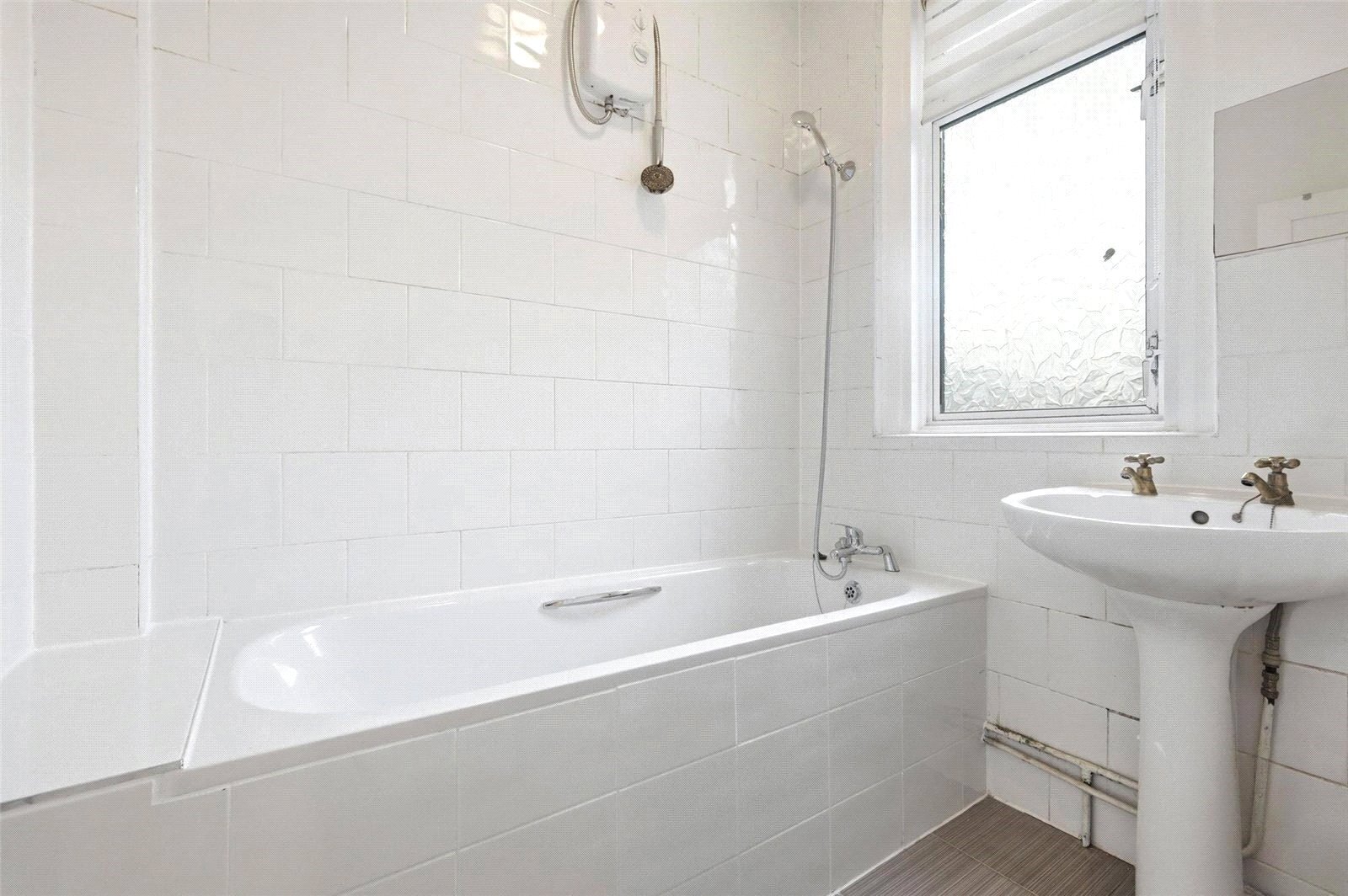 Malam Gardens, London, E14 Image 6