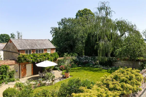 Bridge Street, Olney, MK46 photo 19