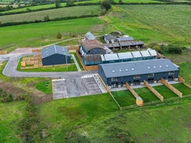 Burston Ridge Farm, Rowsham, Aylesbury photo