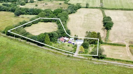 Llangyndeyrn, Kidwelly, SA17